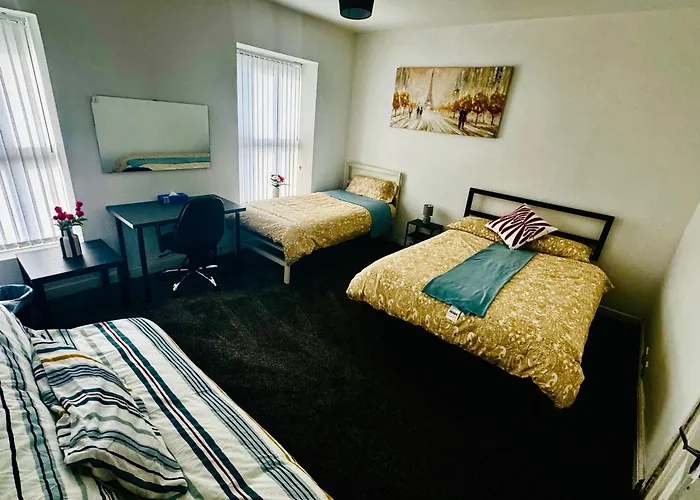 King Size Rooms In 4 Bedroom House